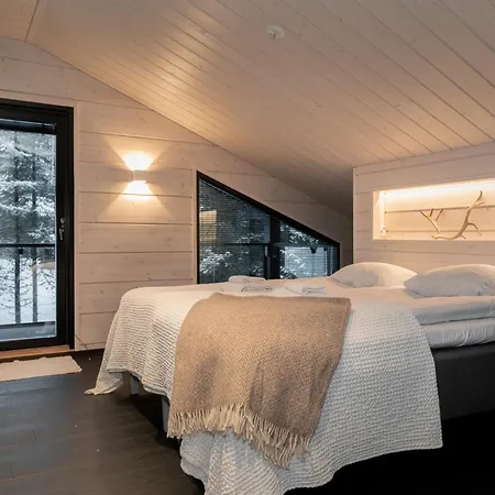 High-Quality 4Br Villa - Private Hot Tub & Sauna 루카